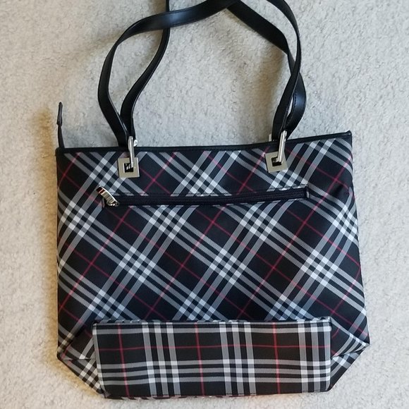 Burberry pattern zipper bag - Picture 2 of 9